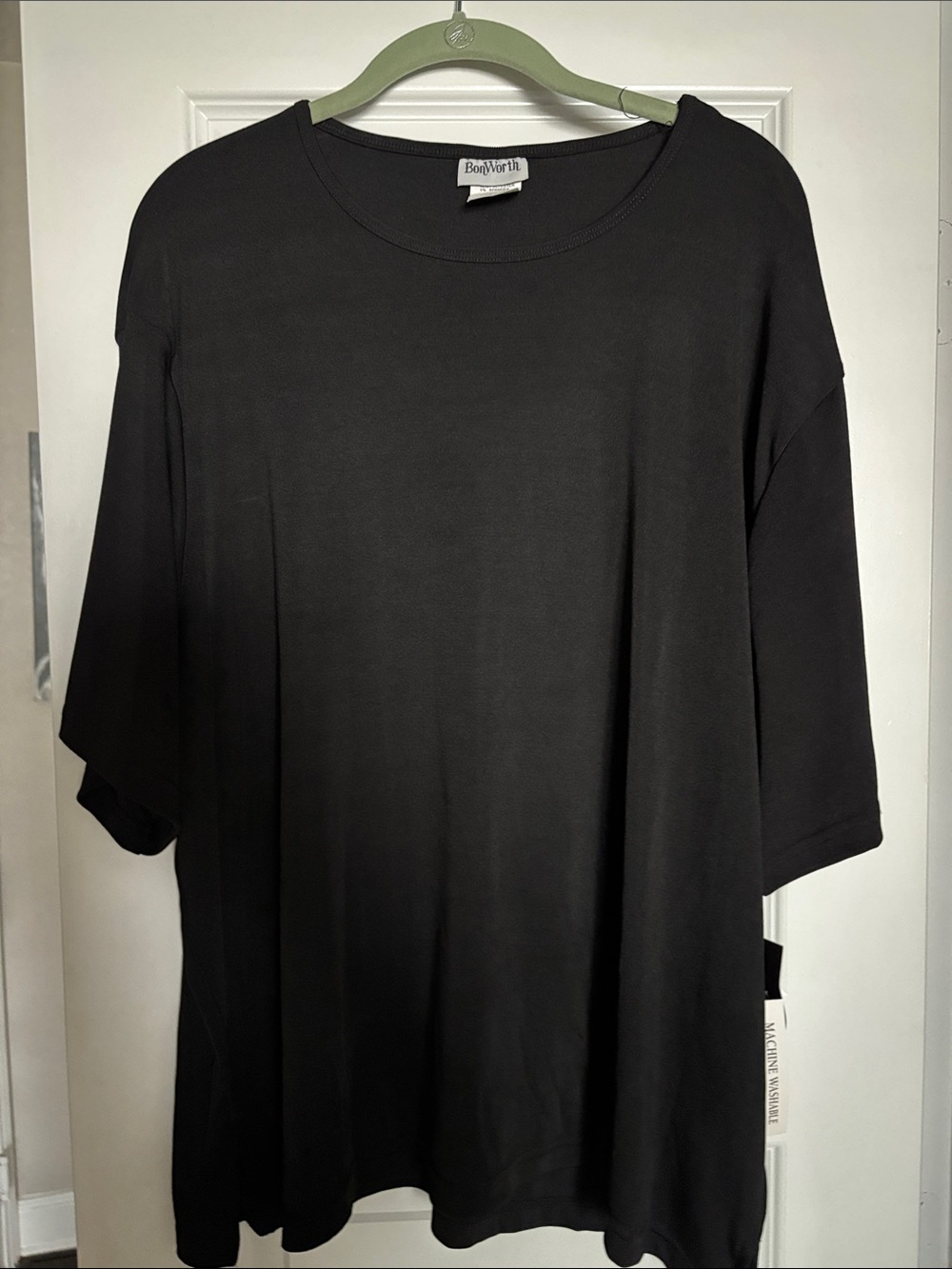 BonWorth Black Relaxed Short-Sleeve Tunic Top